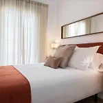 Magno Apartments Ave Maria